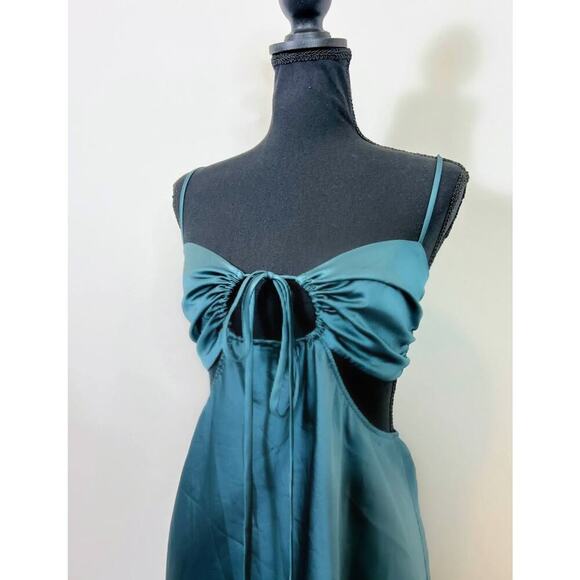 Show Me Your Mumu Codie Cut Out Dress in Jade Medium Pullover Sleeveless Cutout - Picture 4 of 8